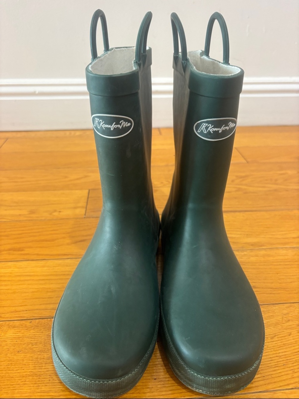 Kids Green Rain Boots, Boys size 4